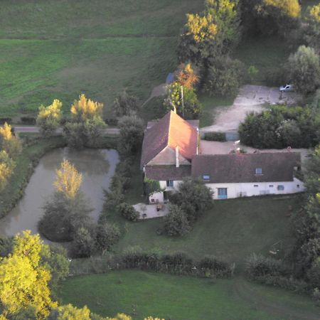 Domaine De Varenne Bed and Breakfast Saint-Amand-en-Puisaye Eksteriør billede