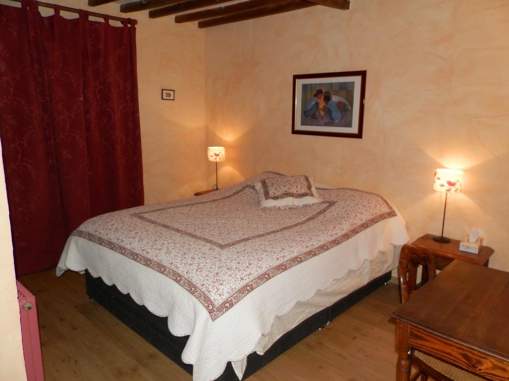 Domaine De Varenne Bed and Breakfast Saint-Amand-en-Puisaye Eksteriør billede